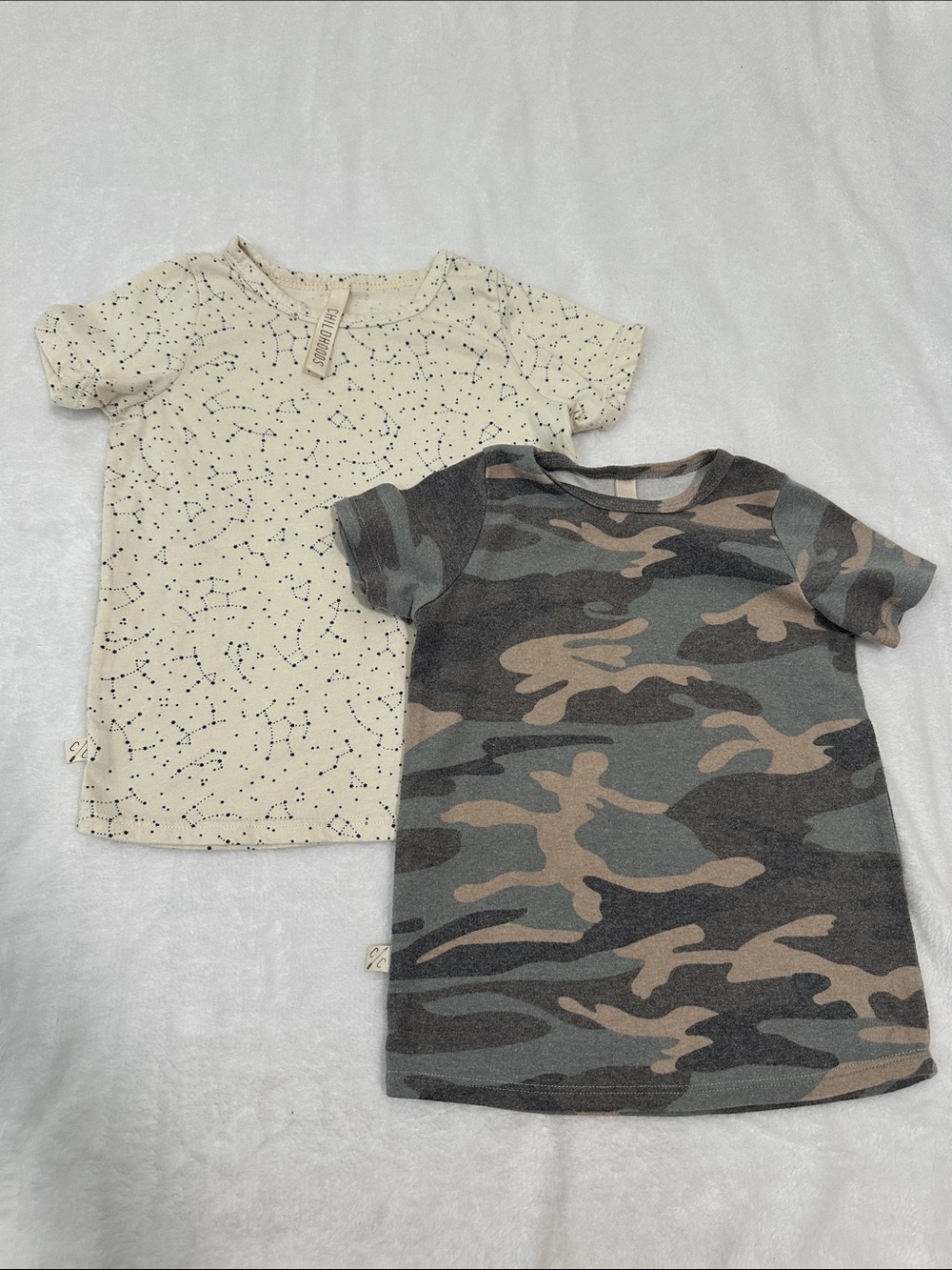 🍓Bundle of 2 Childhoods Clothing T-Shirts 3T
